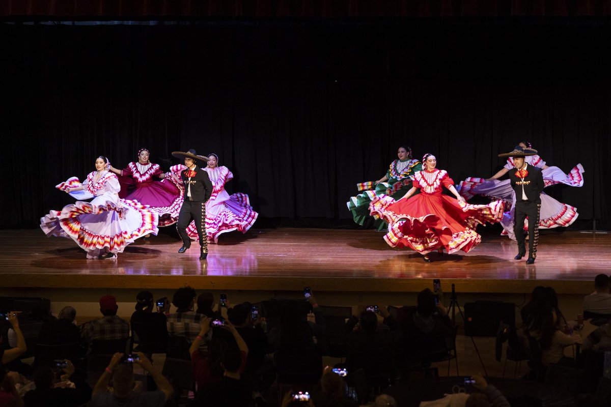 NIU Ballet Folklórico Aztlán, a student org promoting the cultural heritage of Mexico through traditional dance, was recently invited to perform at the 1st Annual Los Angeles International Folklorico Festival in Disneyland! 💃 To learn more, visit: go.niu.edu/vpobsq