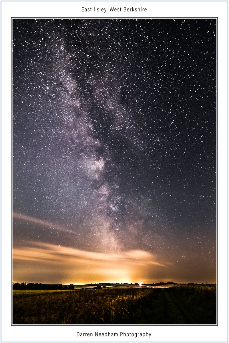 #MilkyWay at East Ilsley, West Berkshire

#StormHour #ThePhotoHour #CanonPhotography #LandscapePhotography #Landscape #AstroPhotography #AstroHour #Stars #NightPhotography #NightSky
@VirtualAstro