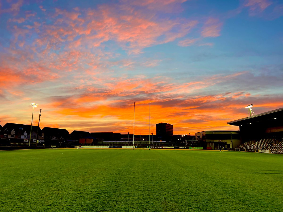 𝙍𝙤𝙖𝙧 𝙩𝙤 𝙍𝙤𝙙𝙣𝙚𝙮 | Day 5️⃣

At the close of Day 5 we finish our first year of running the event over the week! We now look forward to the weekend starting tomorrow with Day 1👊🏼🐉🏆

#YouthRugbyRising 🔥
