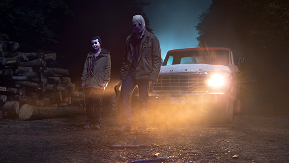 A vacationing couple becomes the target of masked murderers in THE STRANGERS: CHAPTER 1; the first installment in a new trilogy of terror from director Renny Harlin.

🎟️ Tickets here: drafthouse.com/winchester/sho…
