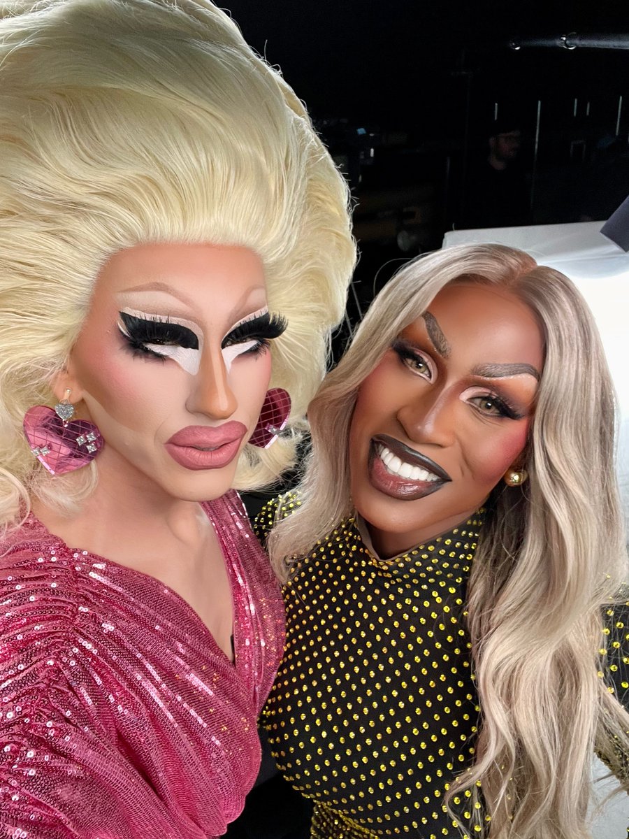 From the Hall of Fame to #ThePitStop! ⭐️ @SheaCoulee stops by TOMORROW at noon on the #DragRace YouTube channel 💕 @trixiemattel #AllStars9