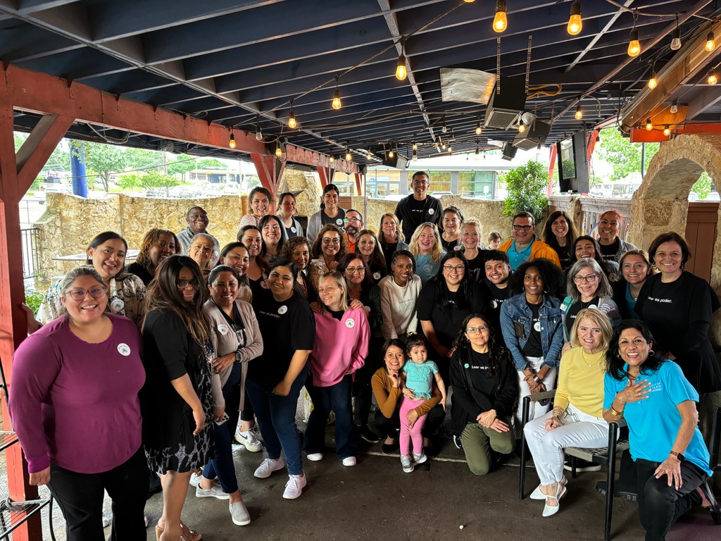 What a great turnout for our end of the year happy hour @mattitostexmex for our Catch Up & Read teachers!! Thank you for all you do- now enjoy your well-deserved summer vacation!! ☀️☀️☀️☀️☀️