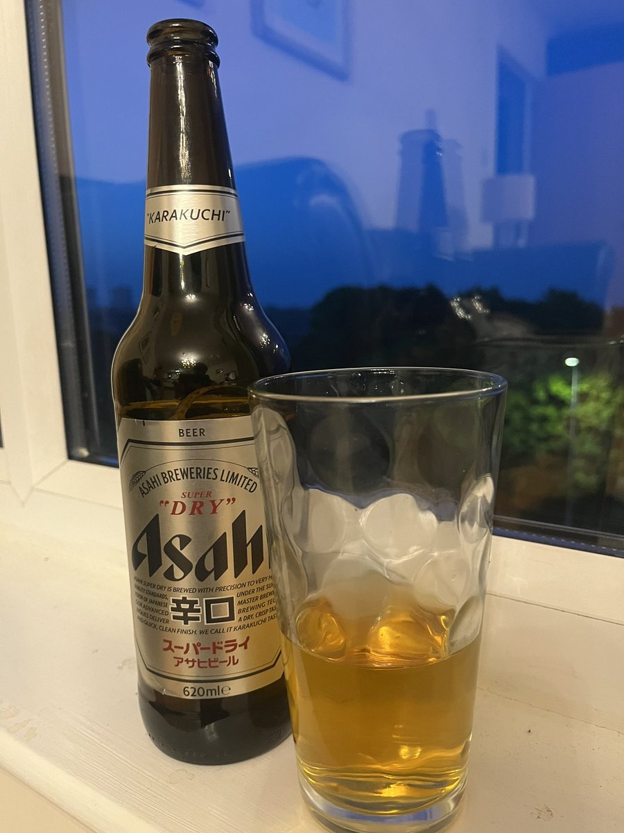 🍺 Just tried Asahi Super Dry! Crisp, clean, and super refreshing. Perfect for hot days. A good Japanese lager! #BeerReview #AsahiSuperDry #Japanese #Lager