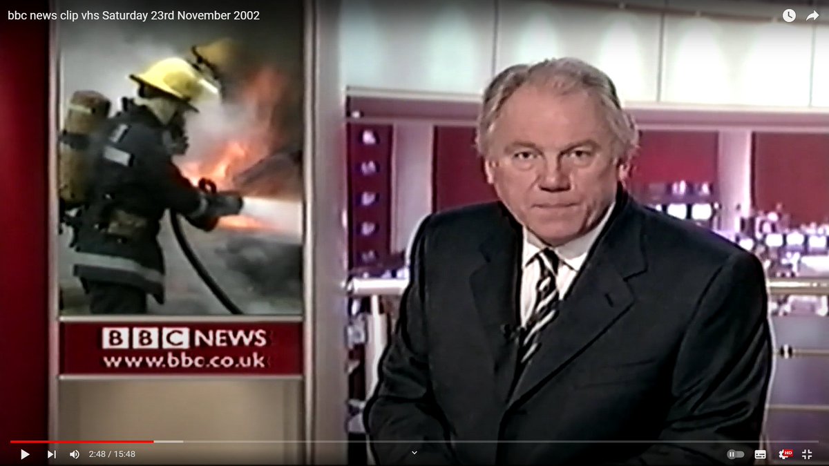 #saturdayflashback #PeterSissons @BBCNEWS
(23/11/2002)#RIPPeter(1942-2019)@AlexOsborneTV
@LStewart_books @EmilySWood @JuliaPeet
@NatalieCornah @tvark @TVVictoriaG @SophieRaworth @martinterrell3 @LucyFBolt
@ClareWoodling @weather_bee @Rachs_charlie
@tvnewscaps100