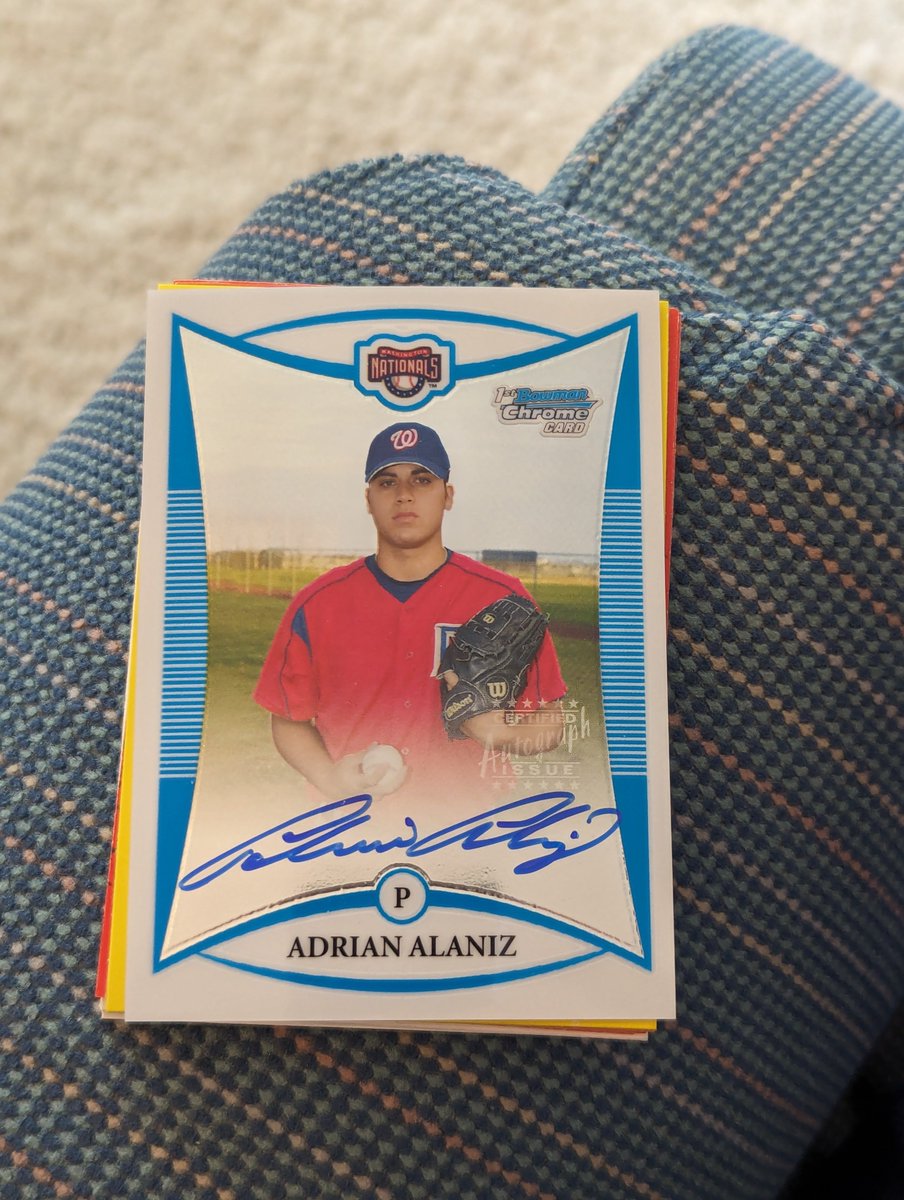 tommylight94's tweet photo. @alaniz3 just scored your auto in a Walgreens repack box of cards 😅 Gave me a reason to Google you, hope you're well man 🙏 https://t.co/tEfvOHawgh
