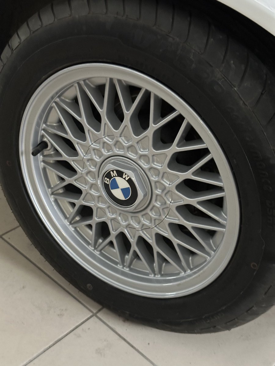 La 318is la plus propre que vous verrez de toute votre vie :