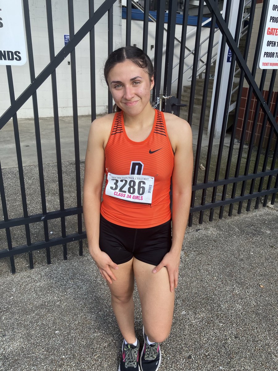 New School Record!
Korima runs 2:15.05 at State and qualifies for tomorrow’s final!
Old 800 record: Katherine Olsen 2:16.33 (2019)