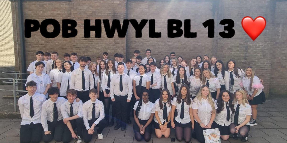 Am griw hollol hyfryd o ddisgyblion gwych. Pob dymuniad da i chi gyd ❤️ All the very best for our wonderful year 13 pupils #cyfle #joio