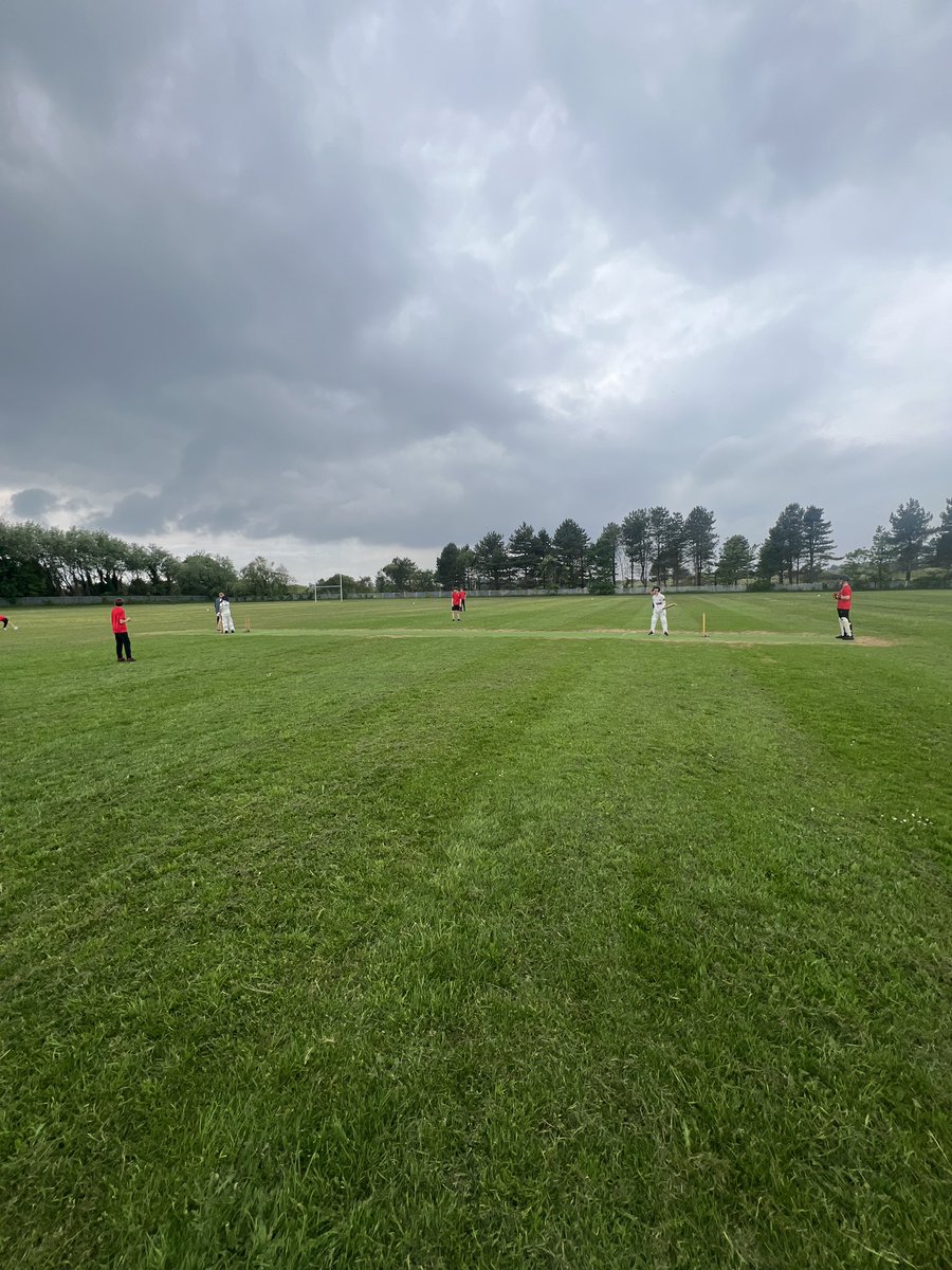 Year 8/9 cricket in action today against Birkdale HS. A fantastic game of cricket with great batting and bowling performances. Freddie’s fielding was suberb this afternoon with Alfie Church and Oscar Clancy taking brilliant catches. Well done to everyone involved today.