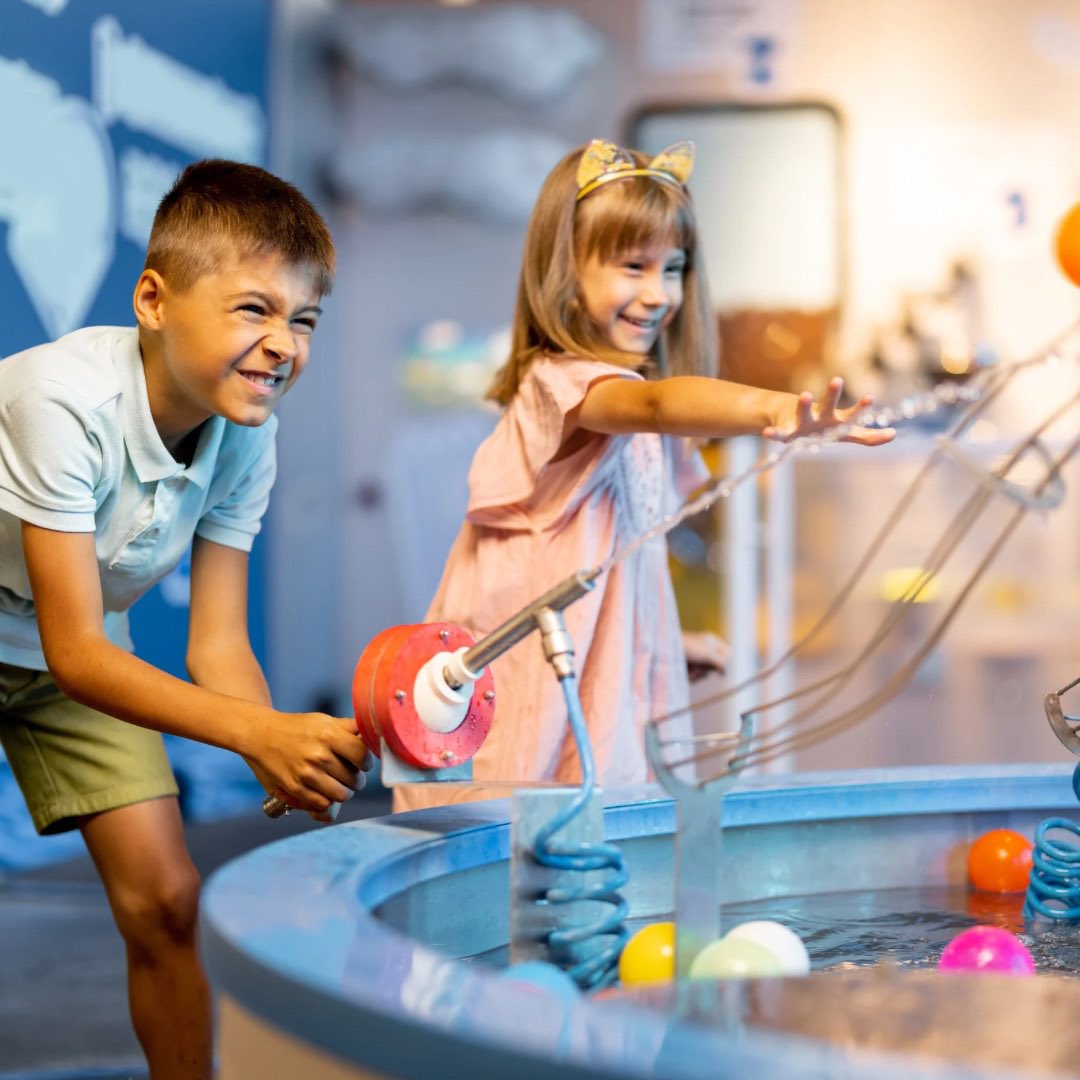 🚨GIVEAWAY ALERT 🚨

We’re giving away tickets to DISCOVERY Children’s Museum! Enter to win by liking and retweeting this post. 

You have from May 17th to May 22nd to enter, so don’t miss out on this opportunity for some summer fun. Good luck!