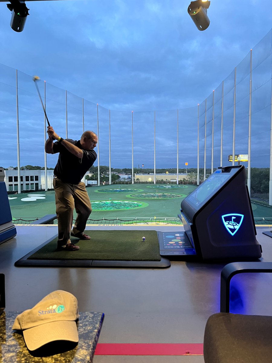 Oh what a night with the MA Academy Meeting at Top Golf!

We also enjoyed seeing Christopher DiMarco, MD from the Rhode Island Dermatology Society Board of Directors.

#StrataDx #MAAcademyofDermatology #Dermatology #dermatopathology #lablife