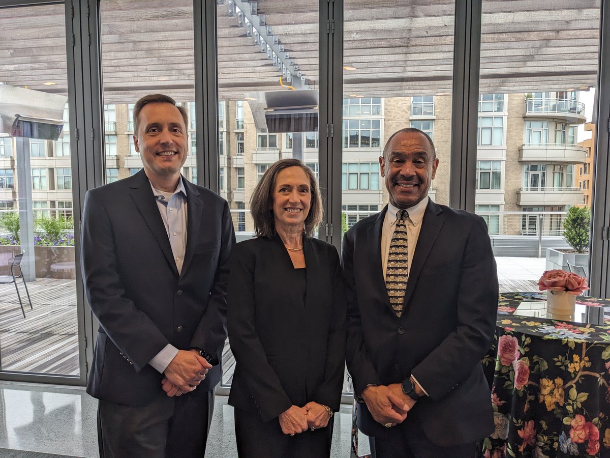 On Wednesday, leaders met at D.C. Bar Headquarters for the Voluntary Bar Leadership Reception. Attendees heard from 2024 D.C. Bar president-elect candidates Hardeep Grover & Sadina Montani. For more info abt the upcoming Bar election & candidates, visit dcbar.org/vote.