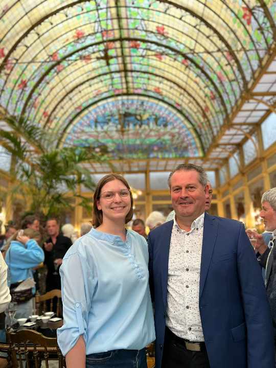 is met Sarah De Keyser en vele andere bekenden bij de feestelijke heropening van de Wintertuin in het Ursulineninstituut #onzelievevrouwwaver #sintkatelijnewaver #SKWLeeft