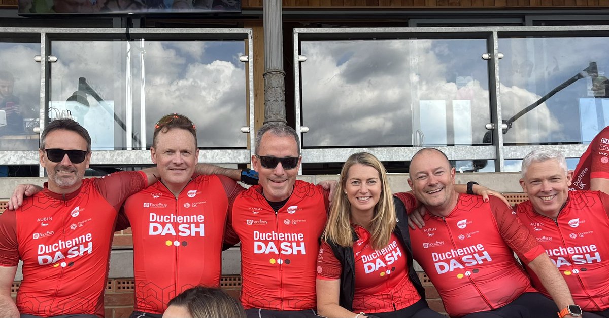 Some of the crew 🚴‍♀️ at Herne Hill earlier today for the start of the #DuchenneDash. We’ve done the first 100km. Just arrived in Newhaven! 😊 200km to go in France tmw. Any pennies or pounds for @DuchenneUK much appreciated 🙏 justgiving.com/page/dan-cross…