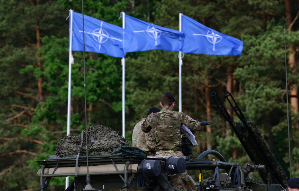 #WW3–L’Ukraine demande pour la première fois à l’OTAN d’envoyer des troupes...qui ne dit pas vraiment non

«Nous finirons par le faire, avec le temps», a lâché l’air de rien le Gen. Charles Brown Jr, cité par le New York Times.

Si Washington résiste encore à franchir cette