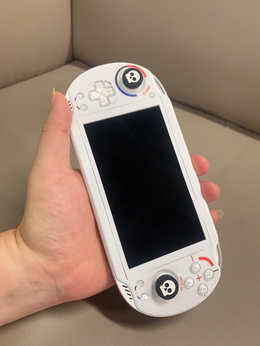 The Odin 2 mini is going to be a little bit bigger than the vita, I think this is going to be great for those that want a more pocket friendly device.