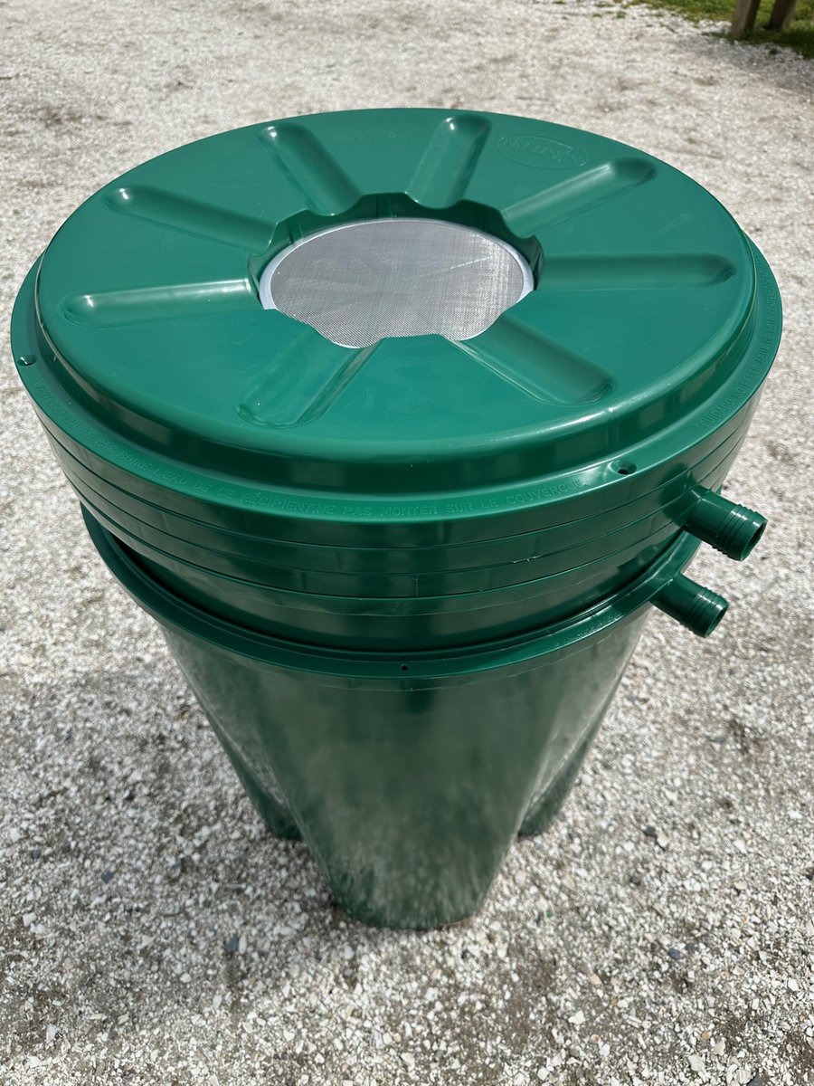 I'm thrilled to announce that this year, @HempsteadTown is expanding our successful Rain Barrel Program! Learn more and get your own rain barrel at hempstead.compostersale.com. Let's make a difference, one drop at a time!