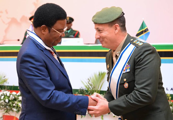 Waziri Mkuu Kassim Majaliwa amesisitiza umuhimu wa ushirikiano katika michezo kama njia ya kudumisha diplomasia na amani miongoni mwa nchi washirika wa Baraza la Michezo ya Majeshi Duniani (CISM). Akizungumza wakati wa kufunga Mkutano wa 79 wa Baraza hilo uliofanyika Dar es