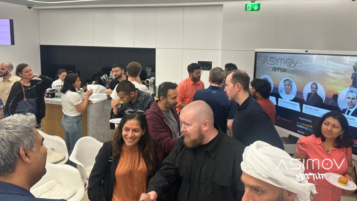 ASIMOVMeetup's tweet image. 🔥 The panel discussion at CodersHQ was epic! Now's the perfect time to break off into small groups, geek out over some deep convo, and snag some snacks. 
Let's keep this tech vibe rolling!
#AsimovAIMeetup #CodersHQ