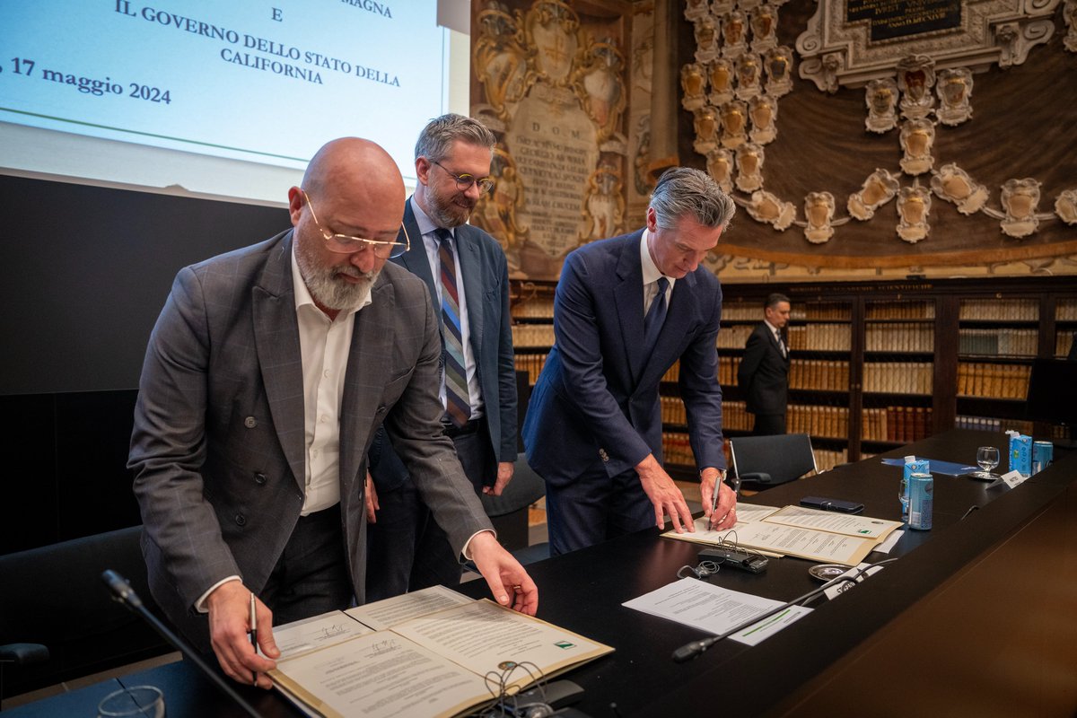 🇺🇸🤝🇮🇹

Today, we formed a new partnership between California and the Emilia-Romagna region of Italy.

Across the globe, communities are facing the brutal impacts of the climate crisis.

From clean energy to climate smart ag, we're taking concrete action to protect communities
