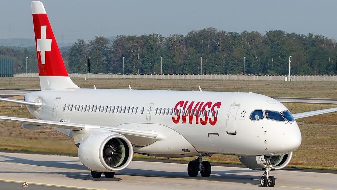 #A220 First Officers @FlySWISS Switzerland #aviationlife buff.ly/3K8fm26