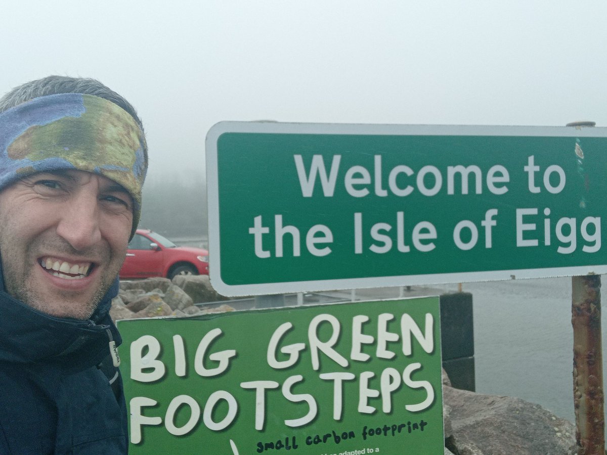 Pro_Geographer's tweet image. About 13 yrs ago I attended an @RGS_IBG lecture by @dnaxe about the #SmallIsles but until recently I'd never visited any of them! I've now ticked off the two largest #Rum &amp;amp; #Eigg, even reaching the top of Rum #Askival between the @CalMacFerries arrival and departure. What a day!