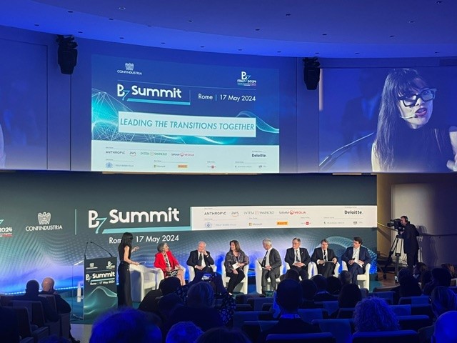 Our President & CEO, @PerrinBeatty, delivered the opening remarks for the first panel at the #B7 Summit in Rome today. He emphasized the need for G7 governments as well as the business community to be ambitious in addressing the international challenges and opportunities we face.