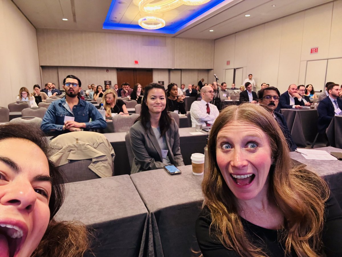 Packed room for the annual @ABEbariatric course & it’s only just getting started! Amazing presentation by our queen @ReemSharaiha on #GLP1RAs in 2024 It’s not too late to join us! (okay maybe it is… just hurry)