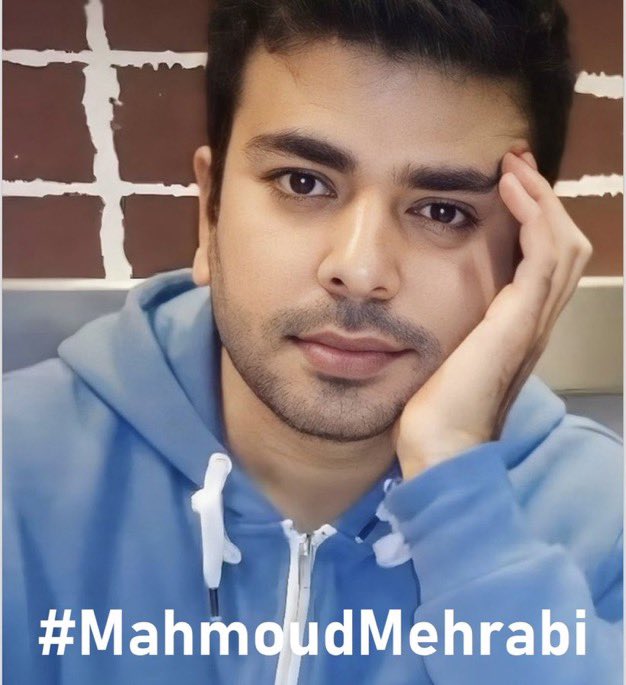 دوستان پادشاهی خواه لطفا در این طوفان توییتری شرکت کنید حداقل یک توییت برای این قهرمان در بند بنویسید #محمود_مهرابی #MahmoudMehrabi