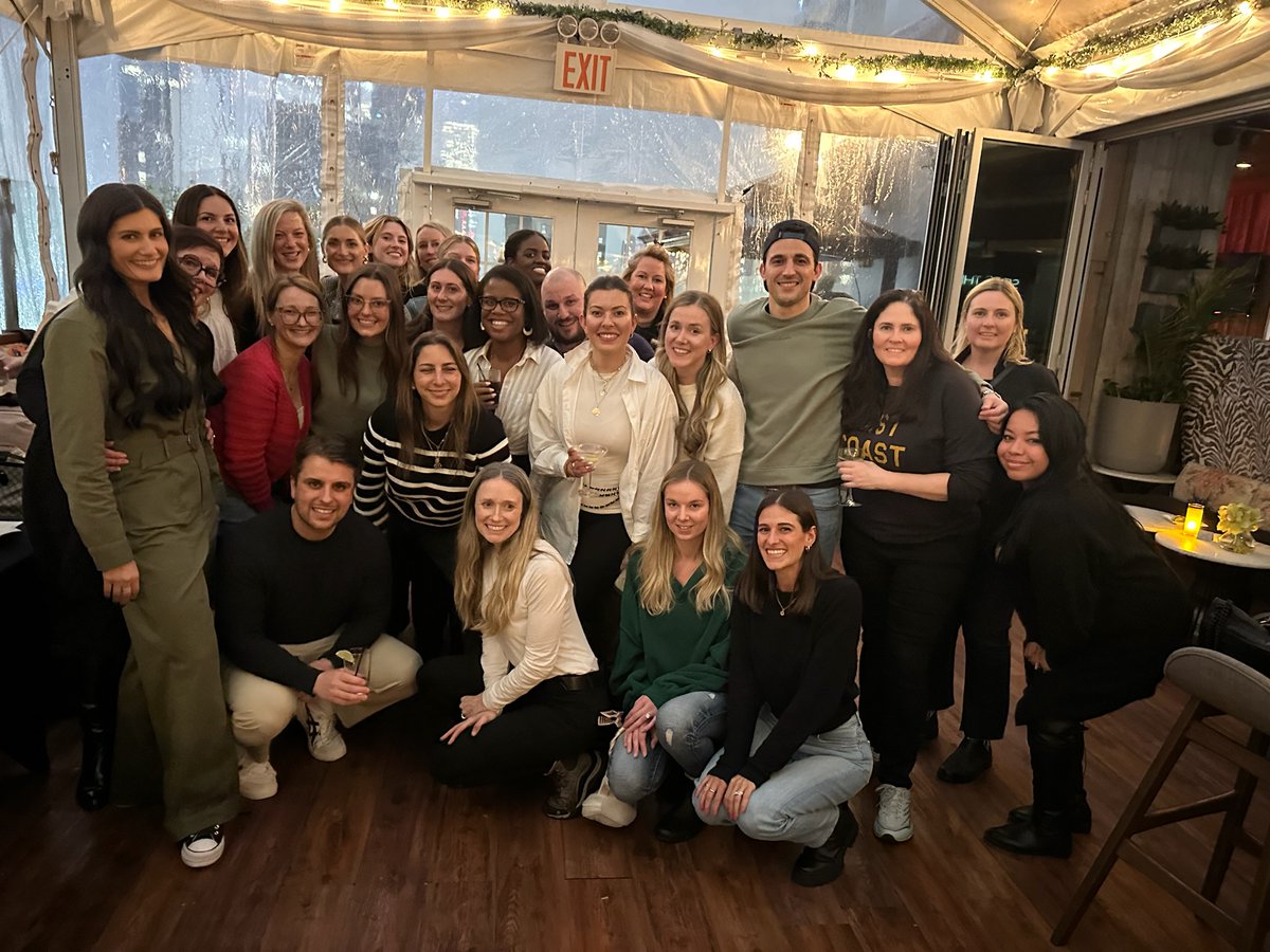 Shout out to our #eastcoast teams who came together for their quarterly in-office days last month! The team came together to celebrate the wins of Q1 and kick off Q2 with positivity and momentum with one another 🥂