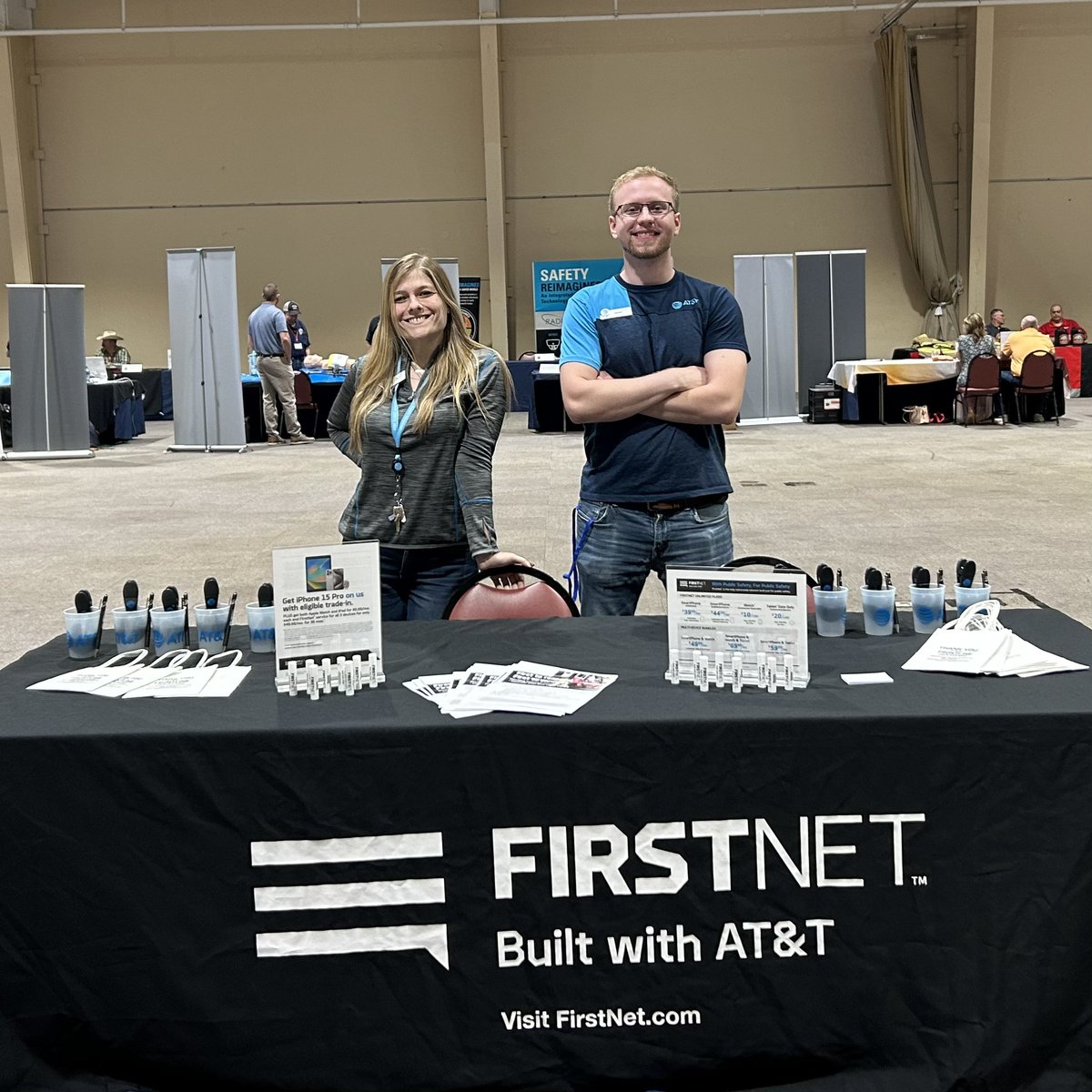 Jared_Bradley9's tweet photo. It’s First Responders Month!
I’m out in Lake Ozark, MO at the FFAM Convention with the Osage Beach crew today!👩🚒👨🚒🚒🧯💨🔥
#FFAM #firstrespondersmonth #KAMO #WinAsOne #winMOORE @Jhoot @franco_fardales @KattiaS_Ramirez @WesleyKyleNeal @theJoshRHarris @AlyssaMoore_12 @KAMOkonnects https://t.co/ZNOIdSLigV