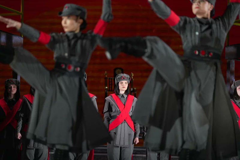 The Washington National Opera is doing Turandot with an anti-Chinese stereotype staging (so it basically now looks like the Red Detachment of Women?)