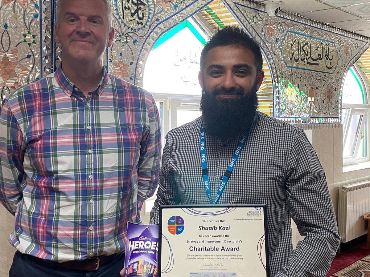 A fab directorate away day looking at team and individual achievements, plans against our new strategy and hearing about the community work across partners in Burnley - truly inspiring. Thank you to Ghausia Masjid Mosque, Dr Yas and @LSCft_CRoots 🙏 #joyandprideinwork