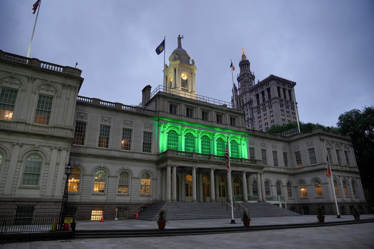 Last night the lights at City Hall were lit green to mark Mental Health Action Day. As a city, we are committed to taking care of the mental health of all New Yorkers no matter what they need. You can always reach out to 988 for support 24/7.