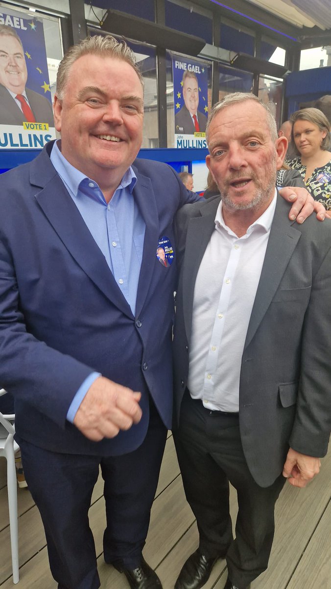 Jerry Buttimer TD (@jerrybuttimer) on Twitter photo Good luck to <a href="/JohnMullinsFG/">John Mullins</a> in Ireland South. Excellent launch by <a href="/LeoVaradkar/">Leo Varadkar</a> tonight <a href="/DeirdreCluneMEP/">Deirdre Clune</a> <a href="/simoncoveney/">Simon Coveney</a> Good luck to <a href="/JohnMullinsFG/">John Mullins</a> in Ireland South. Excellent launch by <a href="/LeoVaradkar/">Leo Varadkar</a> tonight <a href="/DeirdreCluneMEP/">Deirdre Clune</a> <a href="/simoncoveney/">Simon Coveney</a>