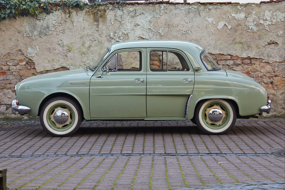 1956 Renault Dauphine berline 🩶 🇨🇵 #classic #car