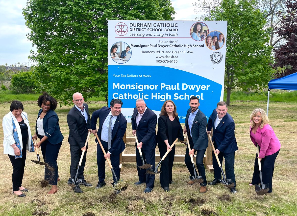This morning I joined local leaders & Education Minister @sflecce, alongside my Durham colleagues at the groundbreaking of Monsignor Paul Dwyer Catholic High School in Oshawa.  This new $29.4M project will accommodate 1061 students! #onpoli #Durham #schools #student #education