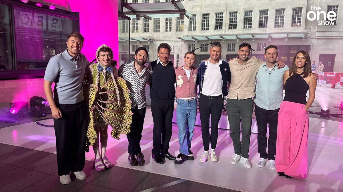 Serious #FridayVibes on #TheOneShow tonight 🎉 A big thanks to our guests, Dominic West, Callum Scott Howells, Keane and Nemo! 👏 Missed it? Watch on @BBCiPlayer 👉 bbc.in/3yoLJ9Y