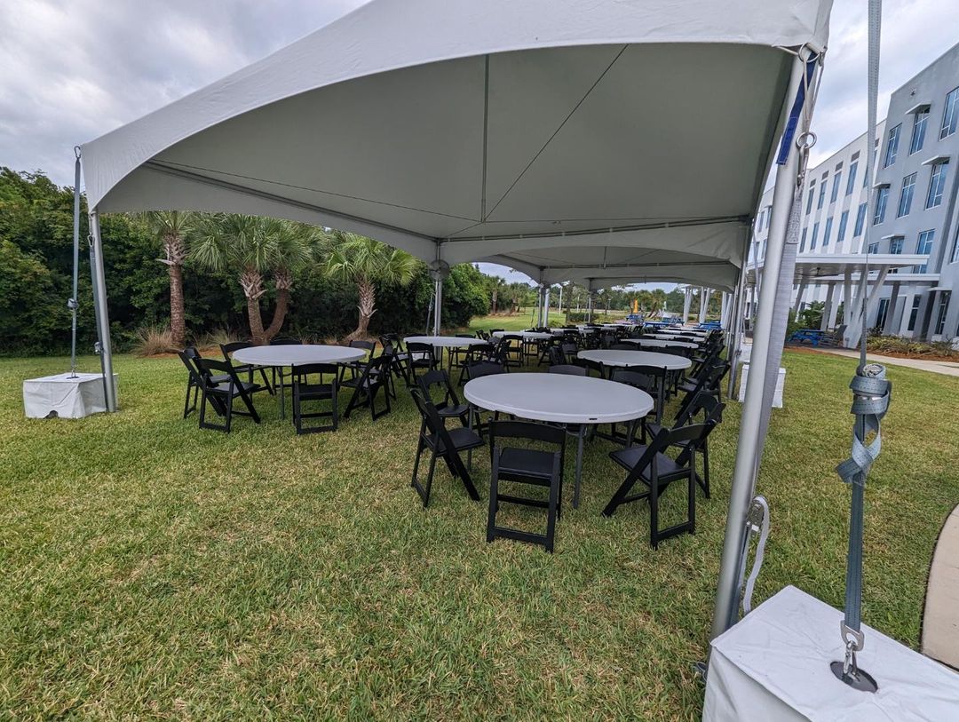 Even under cloudy skies, <a href="/skyeventsunlmtd/">Sky Events Unlimited</a> ensures a flawless tent setup with the stability of Block and Roll blocks. Rain or shine, Block and Roll works in any weather! 📷📷 #BlockAndRoll #SkyEventsUnlimited #TentSetup #EventStability