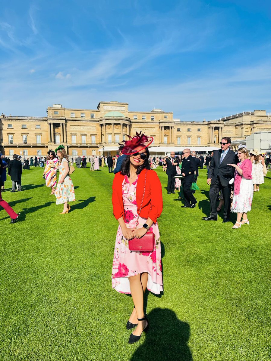 What an opportunity! ✨ We love to see that some of our Chevening Scholars were invited to the Buckingham Palace Garden Party, hosted by His Majesty King Charles. We hope it was a wonderful day 🎉 📸: @SannidiPN chevening.org/living-in-the-…
