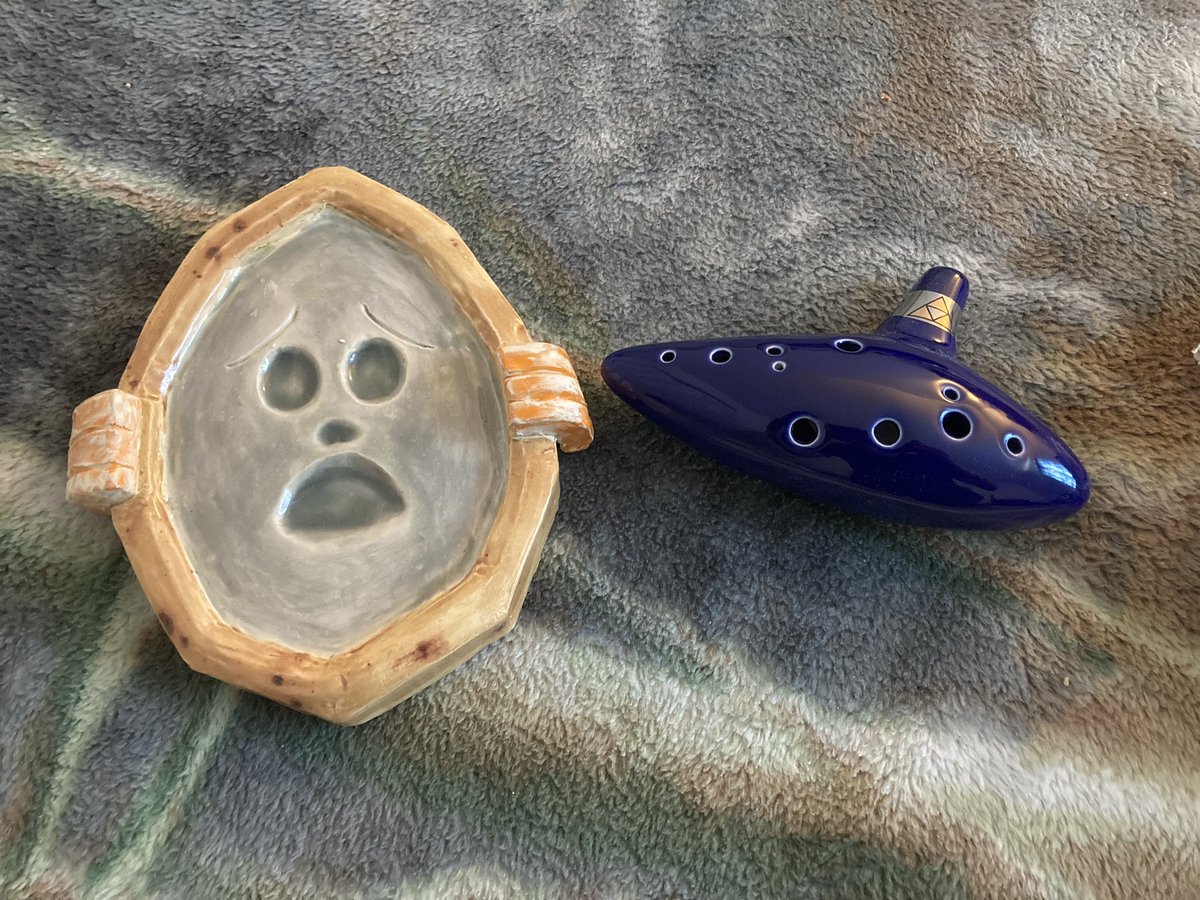 We were finally able to take our art projects home!!

How my ocarina has a companion :3
#MajorasMask