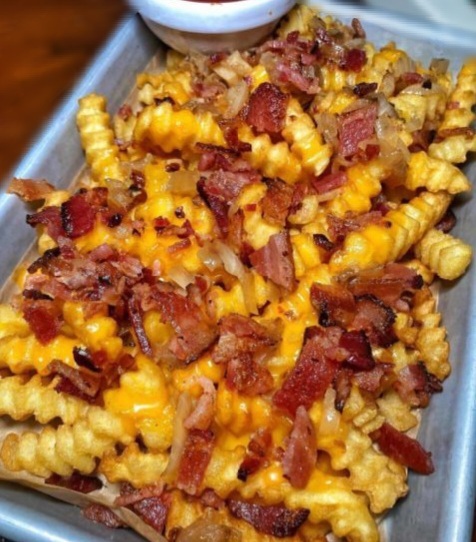 Bacon 🥓 Cheese 🧀 Fries 🍟  homecookingvsfastfood.com 
#homecooking #homecookingvsfastfood #food #fastfood #foodie #yum #myfood #foodpics