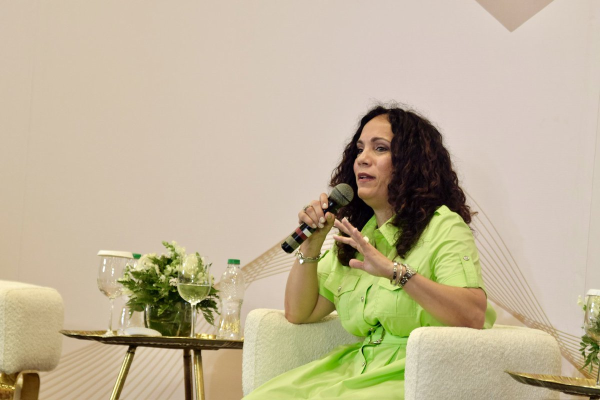 En el marco del programa de conferencias y actividades para el despliegue de las Misiones de Observación Electoral Internacional, compartimos dos proyectos clave: la participación política de las mujeres y la garantía de la inclusión de las personas con discapacidad.