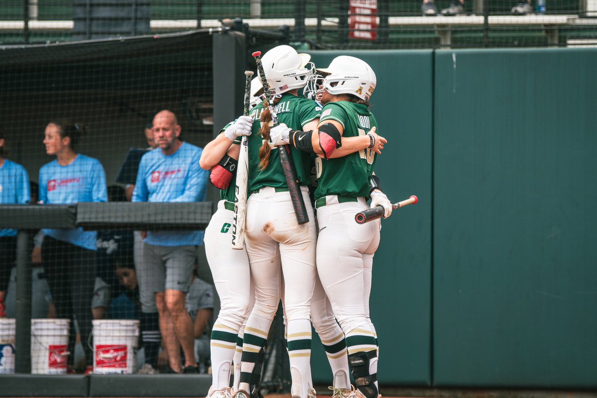 LET’S GO <a href="/RaynaBlackwell/">Rayna Blackwell</a> 

#GoldStandard | <a href="/NCAASoftball/">NCAA Softball</a>