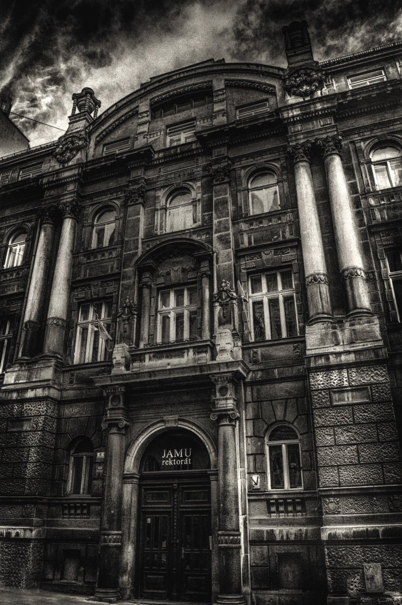 <a href="/Junek_official_/">Photographer Milan Junek</a>
#Brno #JAMU #photography #photooftheday #photographer #bnwphotography