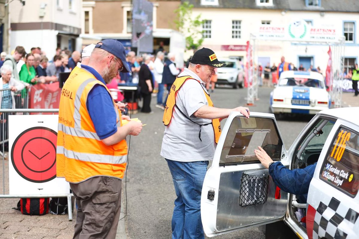 🔴 Marshals required 🔴 ➡️ Please RT ⬅️ The Beatson’s Building Supplies Jim Clark Memorial Rally are seeking marshals to help run the safe and efficient running of the event. Sign up here: jimclarkrally.co.uk/marshals-and-o… #ThanksMarshal #JCR24 #OrangeArmy