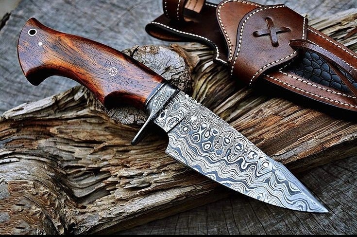 10' Damascus Steel Hunting Skinner up for sale. We ship worldwide! Reach out for more details and to place your order #USA #usaknives #usatoday