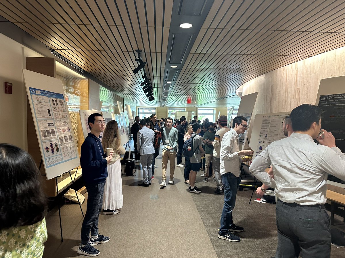 Xiongosome's tweet image. The Biophysics and Structural biology symposium had a great turnout and great science!