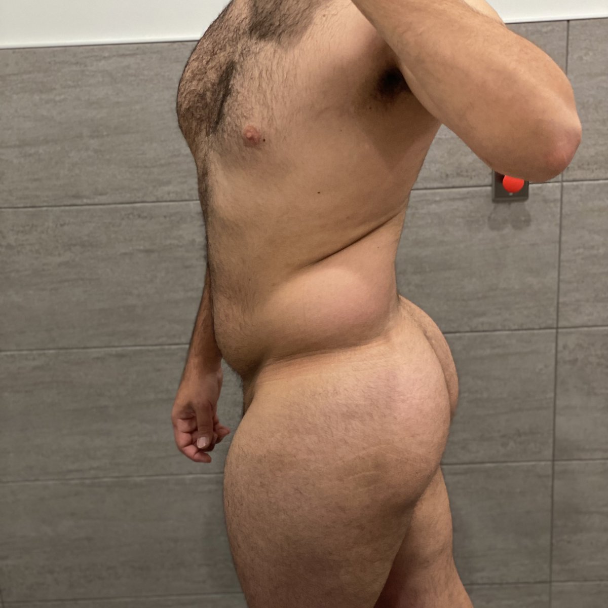 cagedarab's tweet photo. Am I a himbo yet? 🥺 https://t.co/fFEHoePsgL