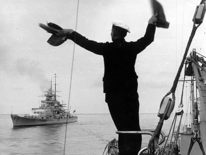 Schlachtschiff Gneisenau in Kiel after a trip to the Atlantic, June 1939